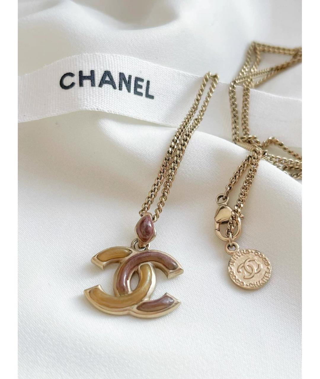 CHANEL Коричневая металлическая подвеска, фото 2
