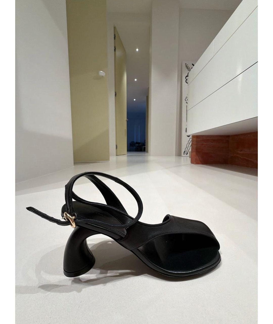 DRIES VAN NOTEN Черные кожаные босоножки, фото 5