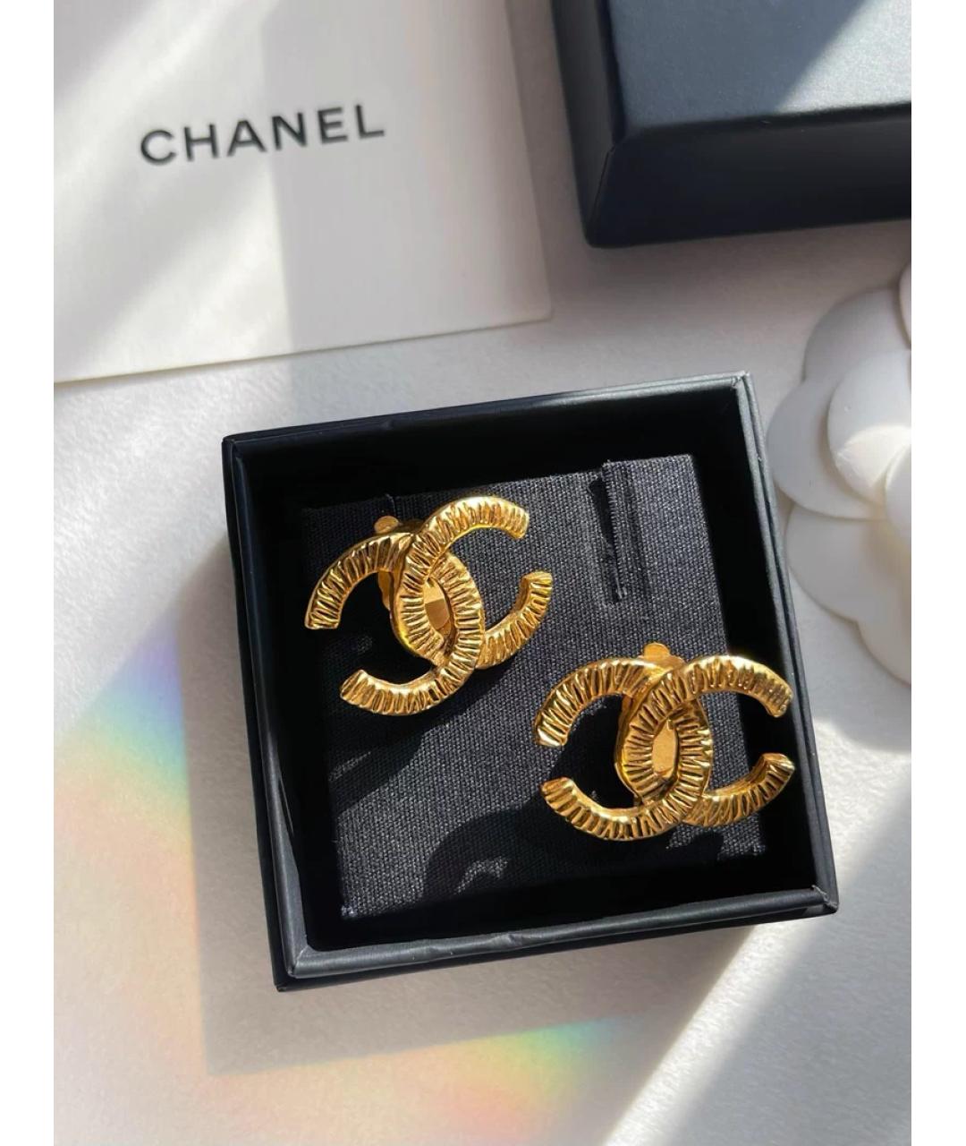 CHANEL Золотые металлические серьги, фото 4