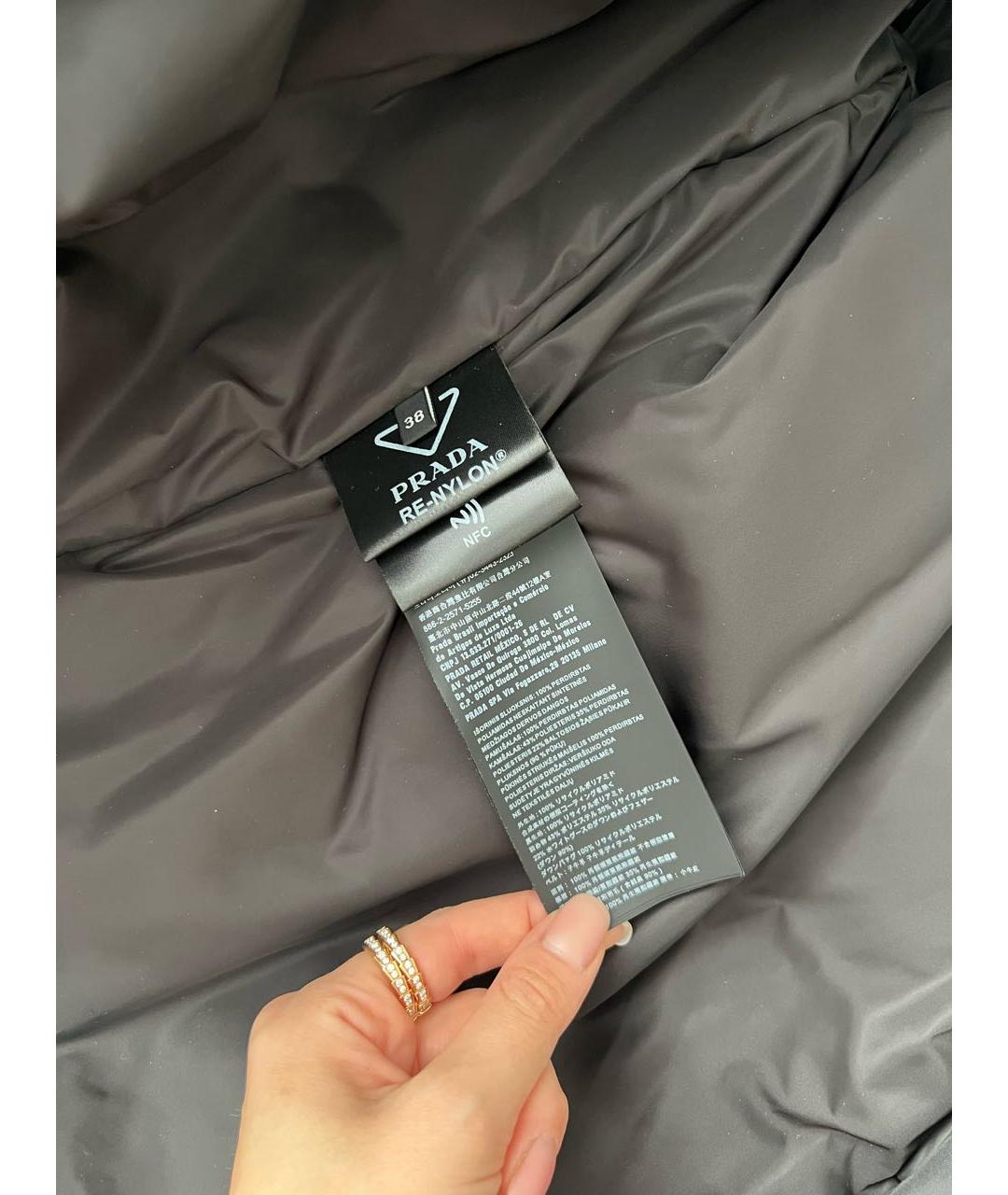 PRADA Черный полиэстеровый пуховик, фото 7