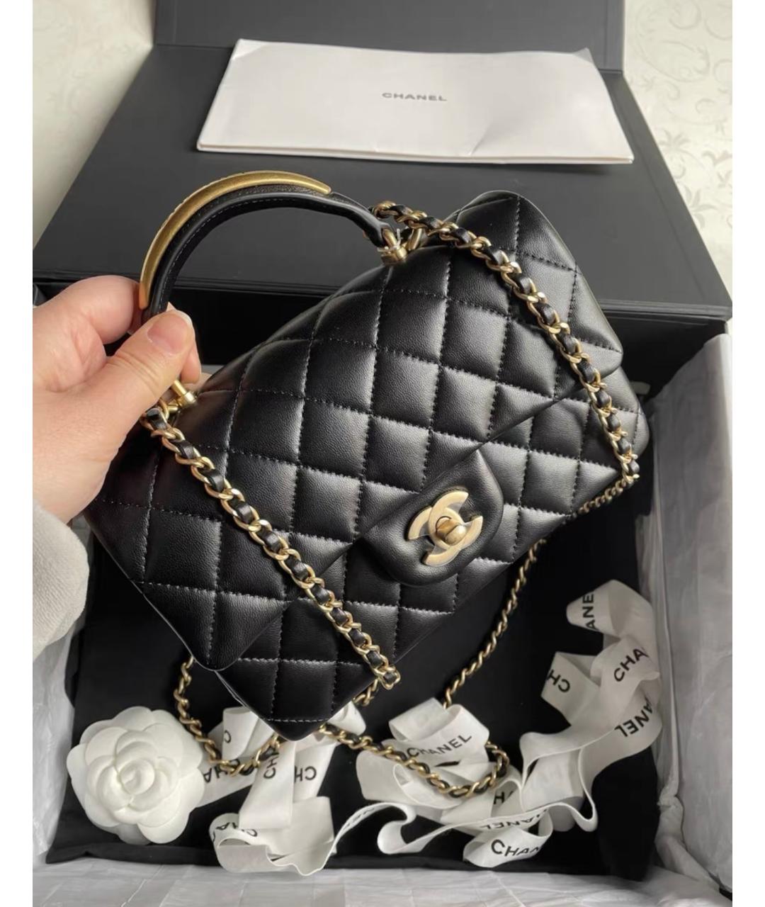 CHANEL Черная кожаная сумка с короткими ручками, фото 3