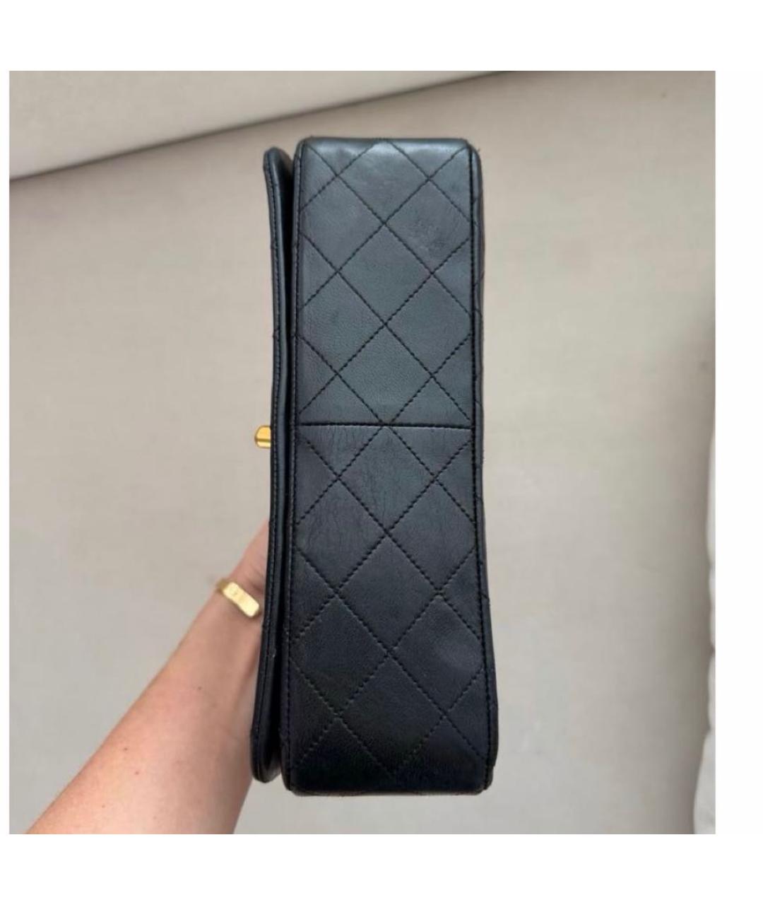 CHANEL Черная кожаная сумка через плечо, фото 7