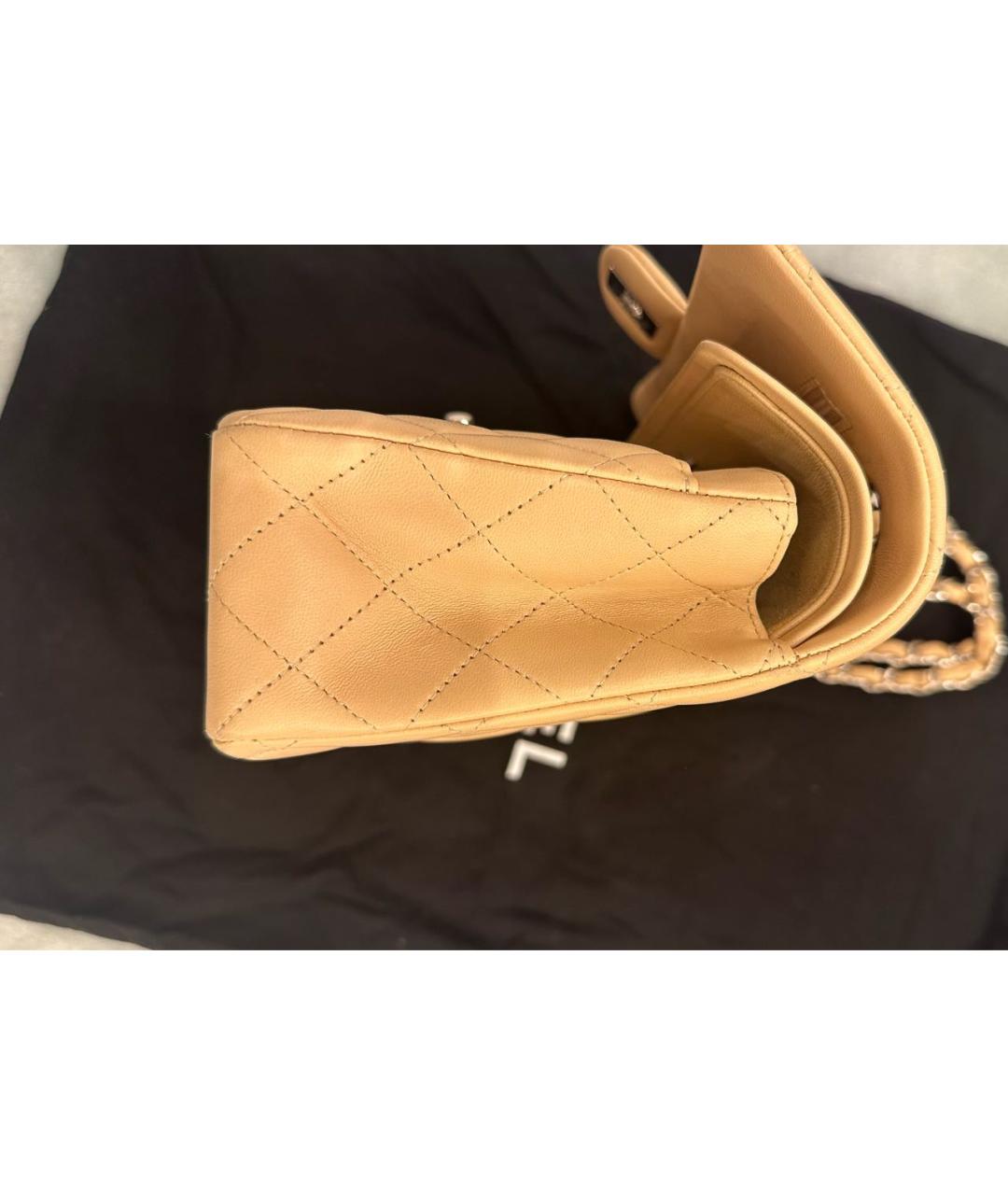 CHANEL Оранжевая кожаная сумка через плечо, фото 3