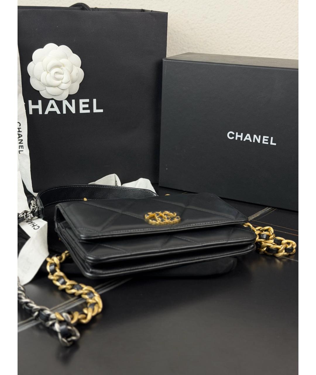 CHANEL Черная кожаная сумка через плечо, фото 6