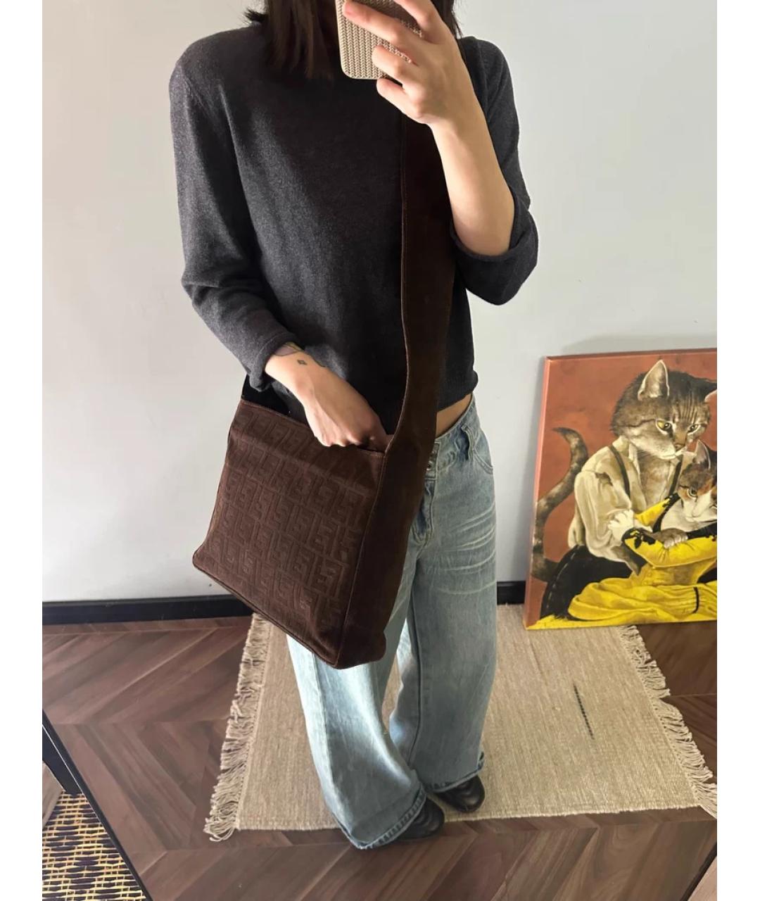 FENDI Коричневая замшевая сумка через плечо, фото 4