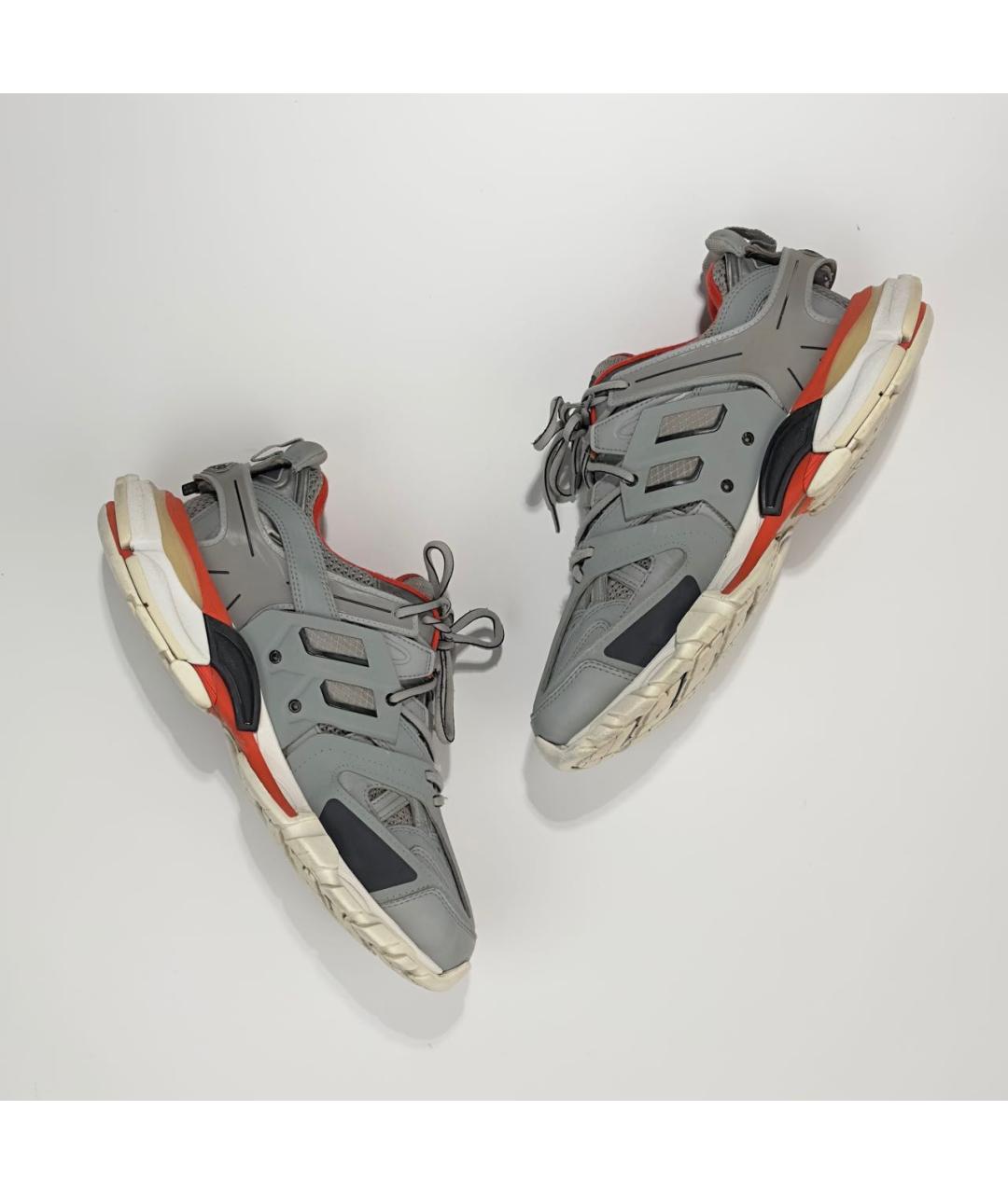 BALENCIAGA Серые резиновые низкие кроссовки / кеды, фото 2