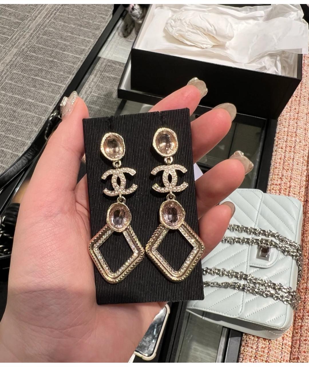 CHANEL Золотые металлические серьги, фото 2