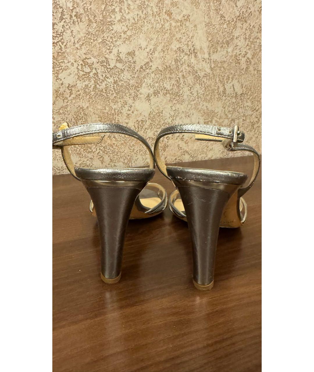 JIMMY CHOO Серебряные кожаные босоножки, фото 4