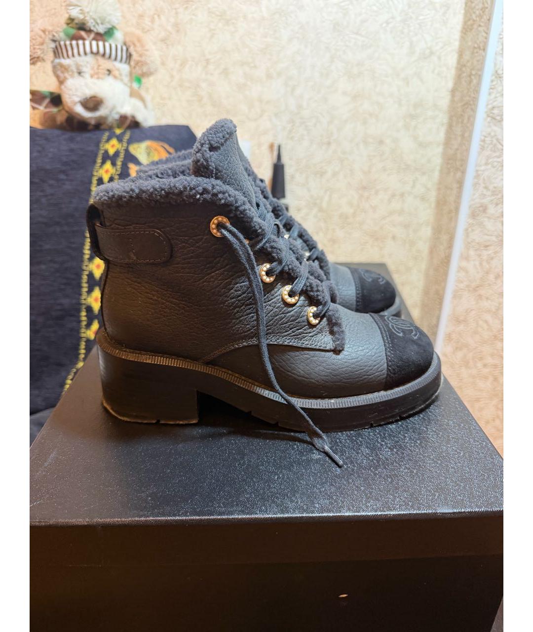 CHANEL Антрацитовые кожаные ботинки, фото 9