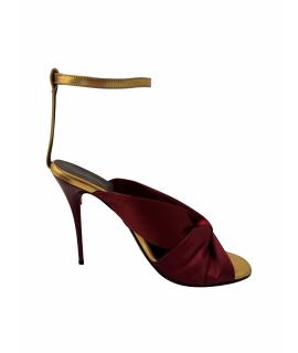 OSCAR DE LA RENTA Босоножки