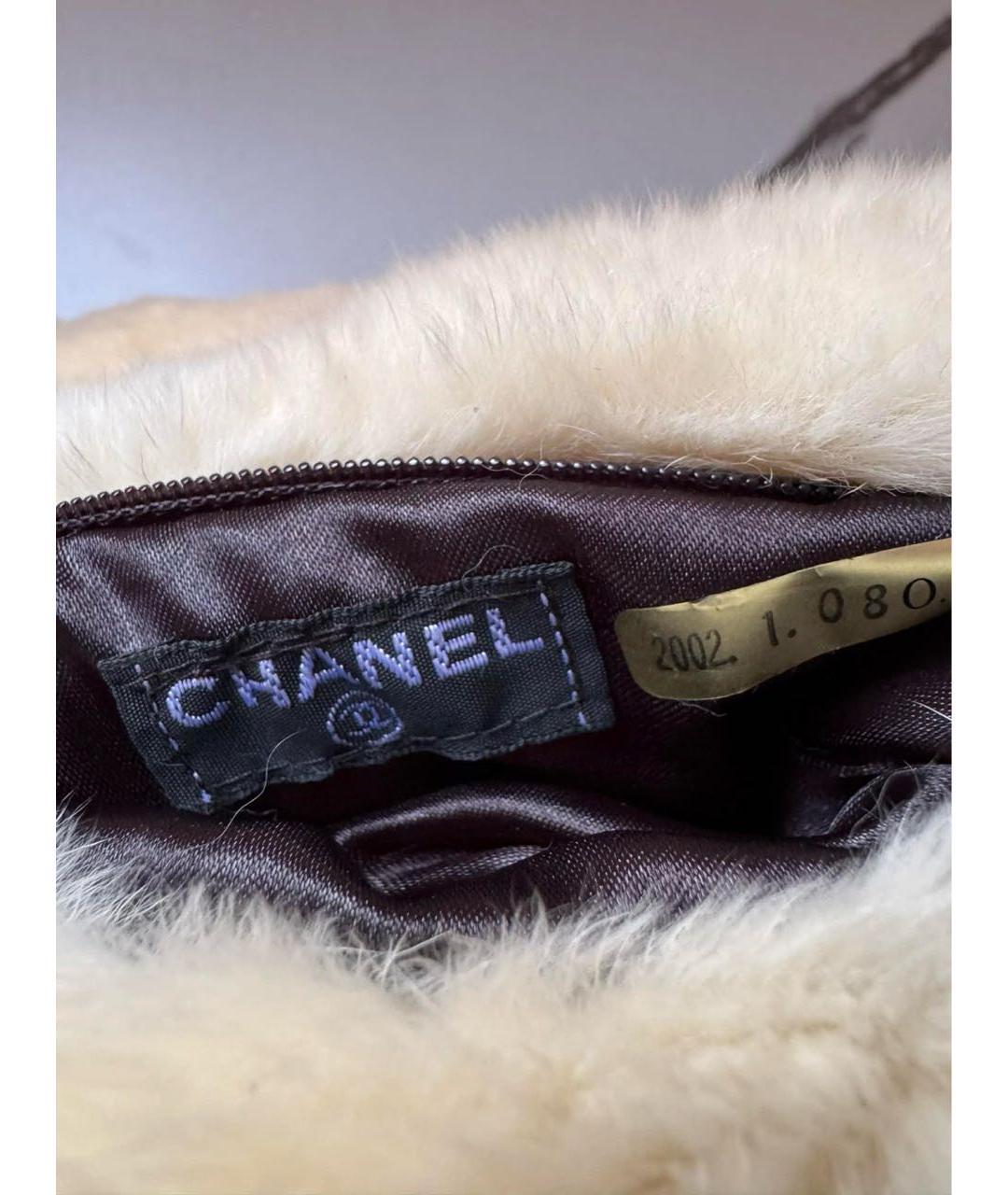 CHANEL Белая меховая сумка через плечо, фото 6