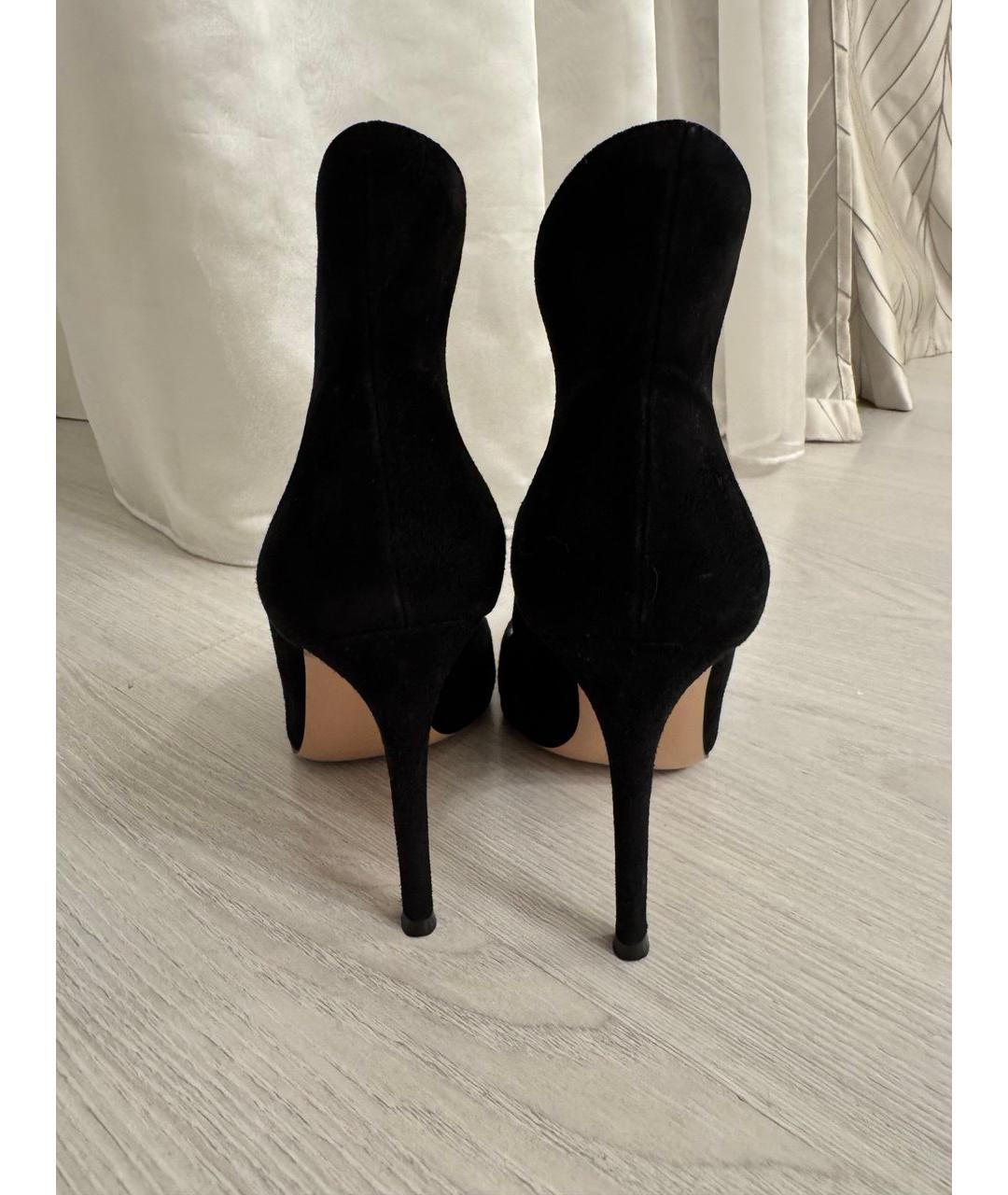 GIANVITO ROSSI Черные замшевые туфли, фото 4