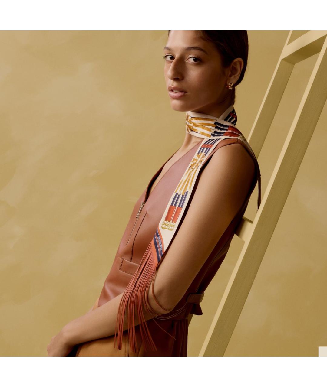 HERMES Красный шелковый шарф, фото 3