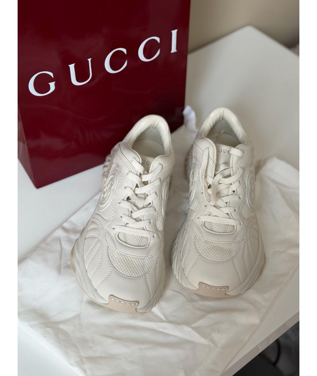 GUCCI Белые кожаные кроссовки, фото 3