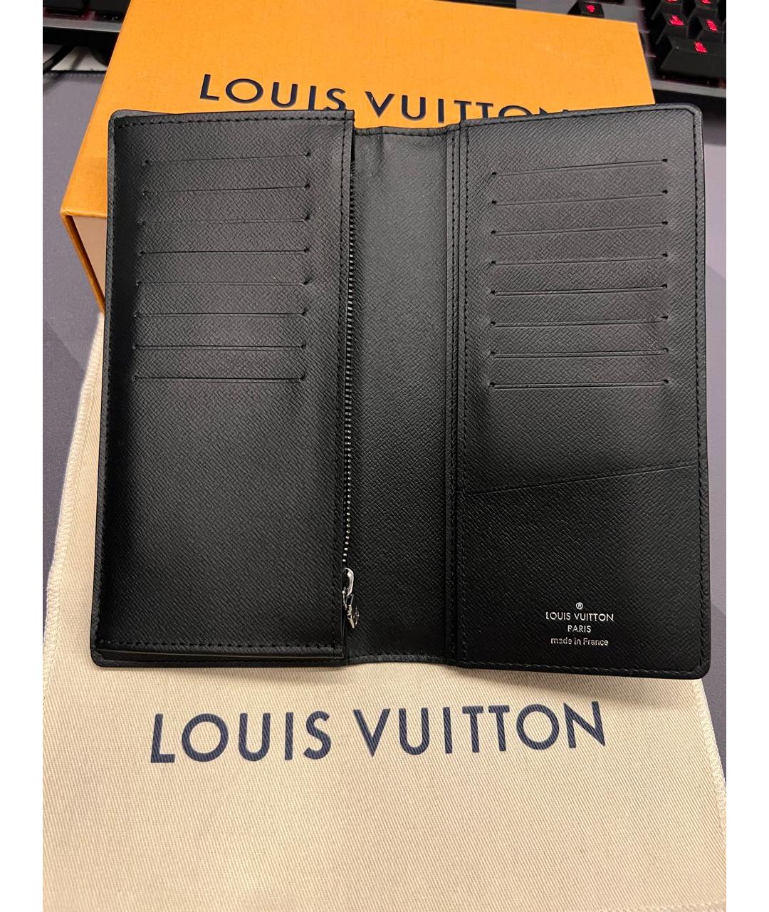 LOUIS VUITTON Черный кожаный кошелек, фото 3