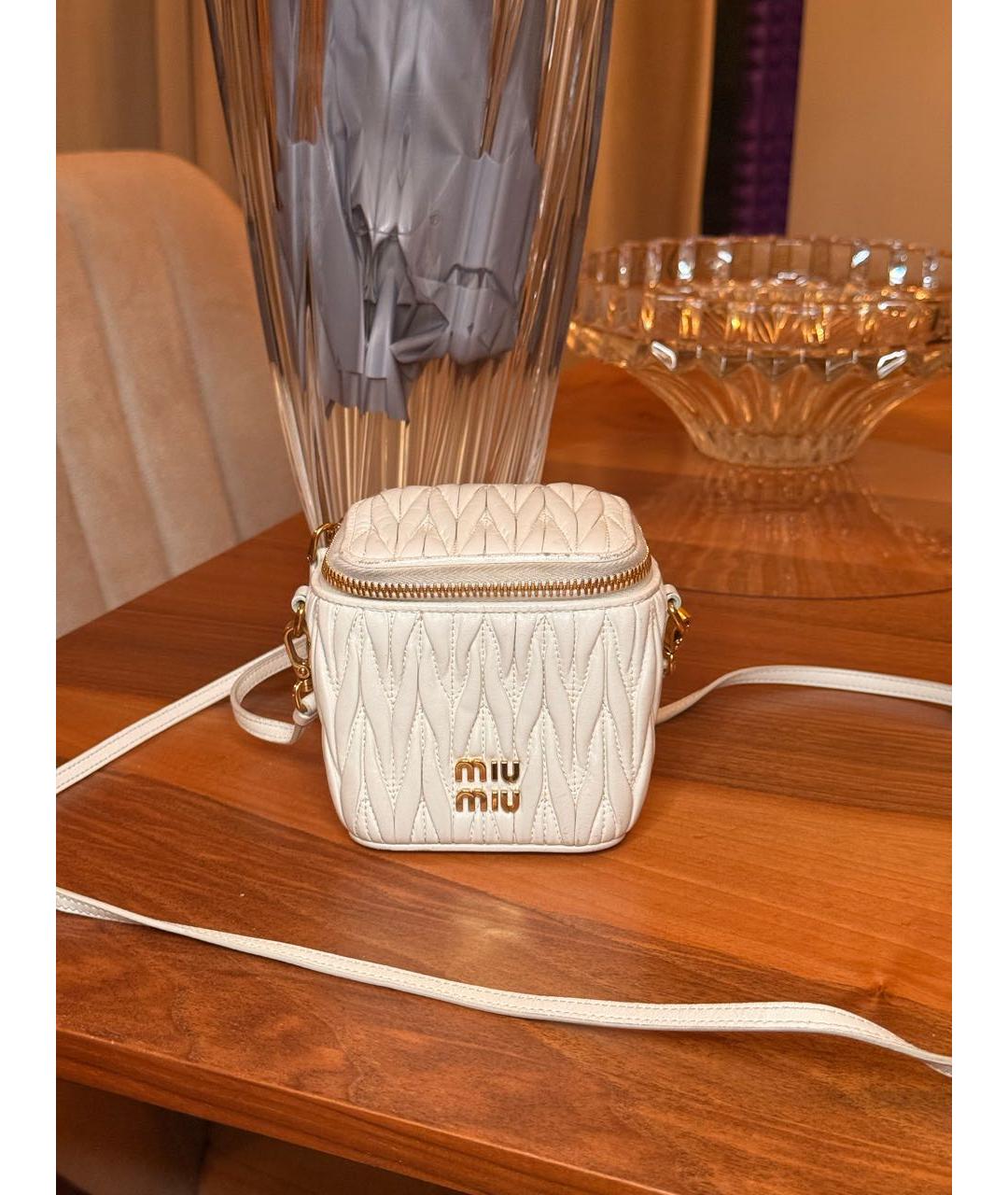 MIU MIU Белая кожаная сумка через плечо, фото 9