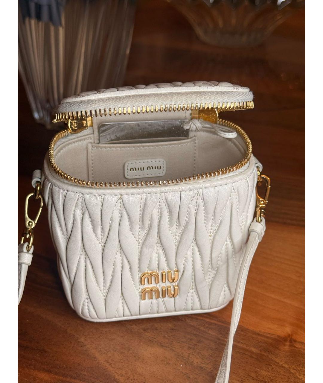 MIU MIU Белая кожаная сумка через плечо, фото 4