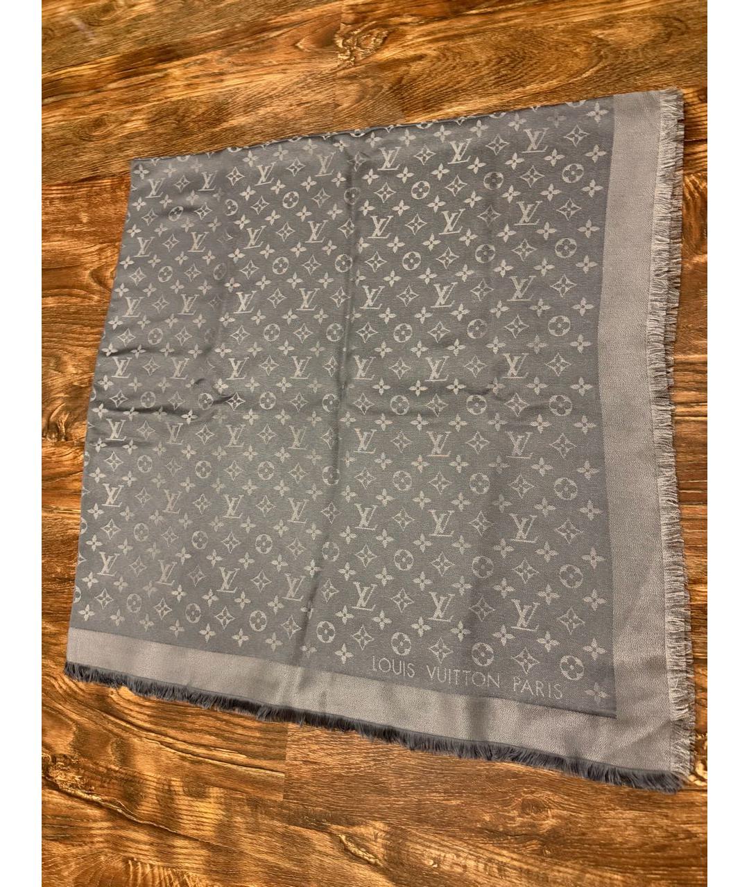 LOUIS VUITTON Серебрянный шарф, фото 5