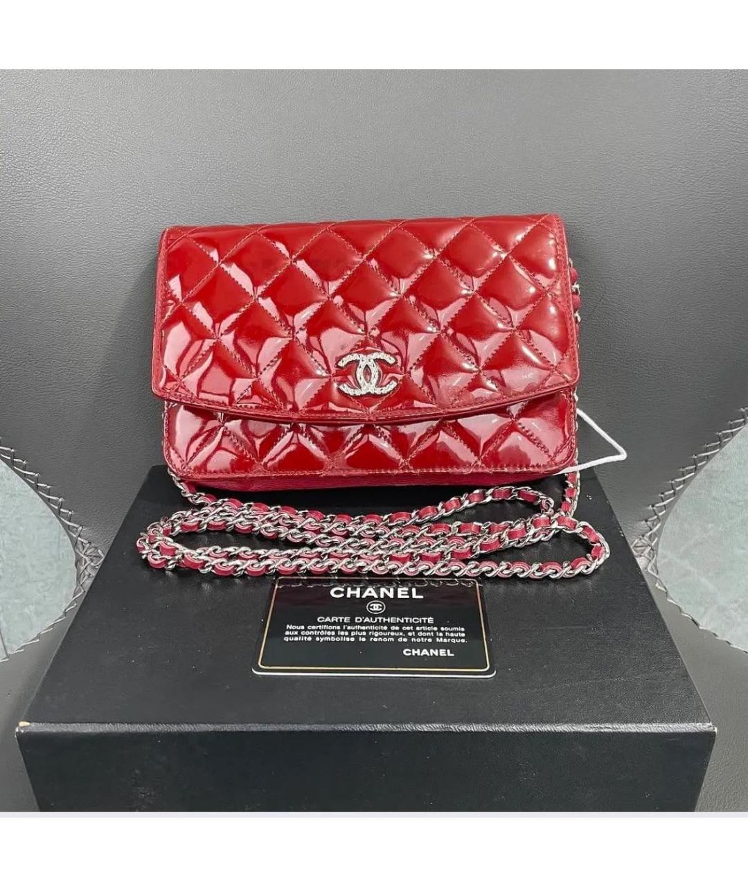 CHANEL Красная кожаная сумка через плечо, фото 2