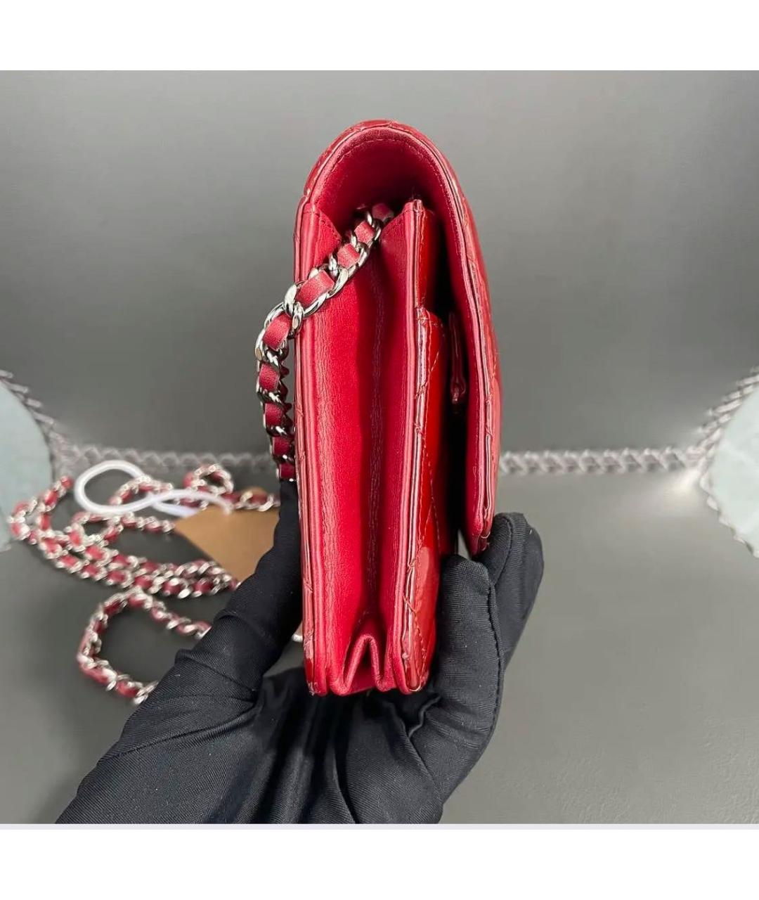CHANEL Красная кожаная сумка через плечо, фото 5