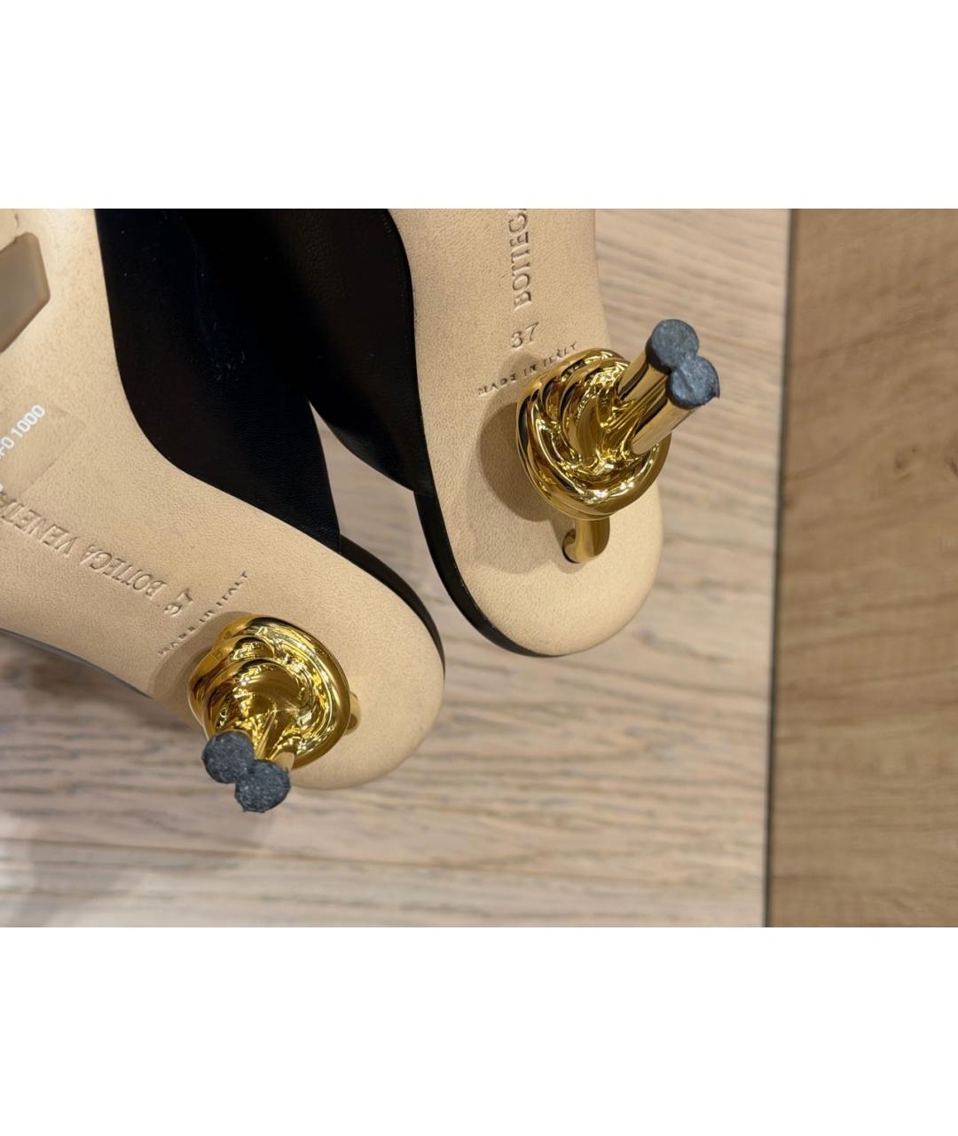 BOTTEGA VENETA Черные кожаные мюли, фото 6