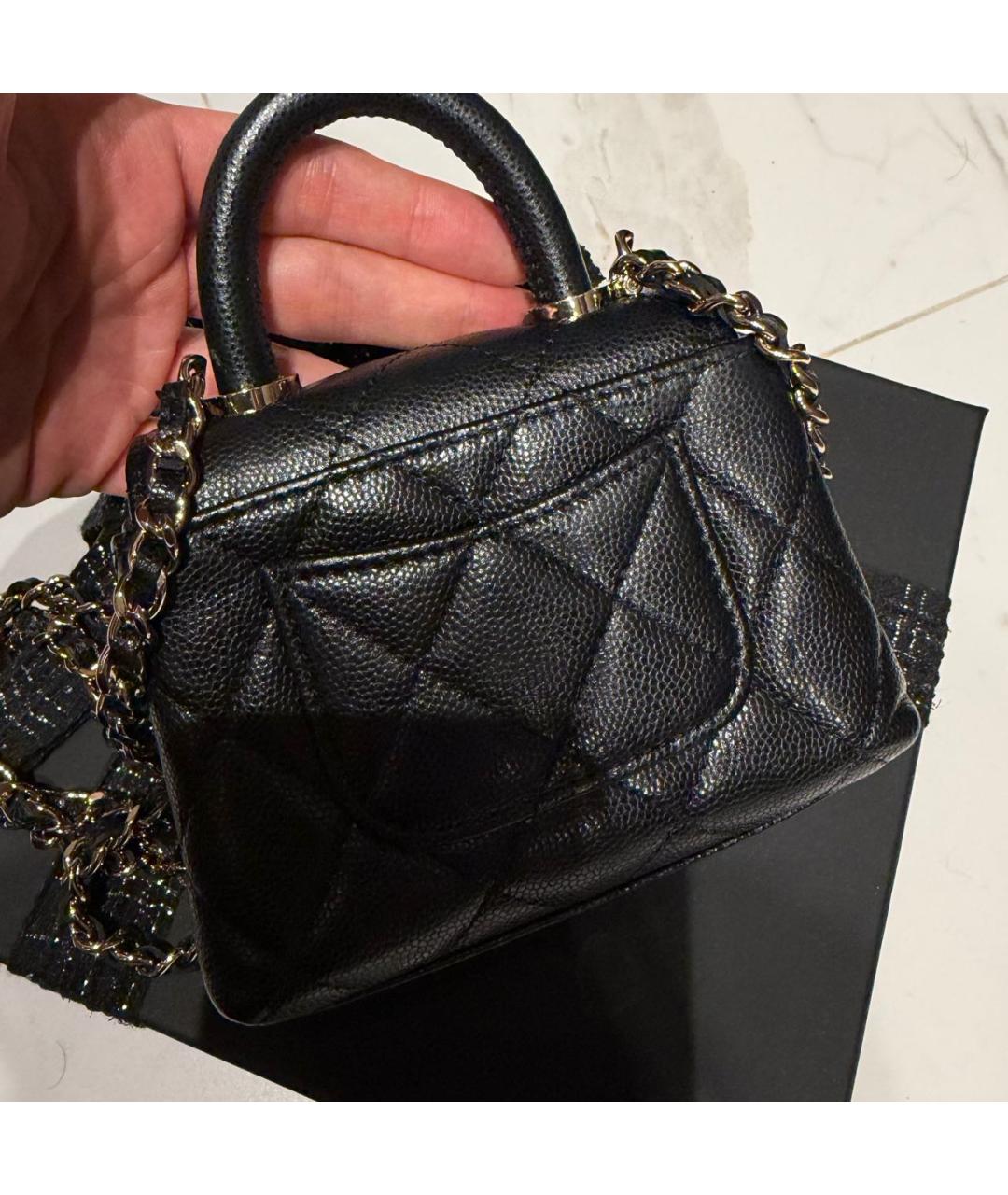 CHANEL Черная кожаная сумка с короткими ручками, фото 3