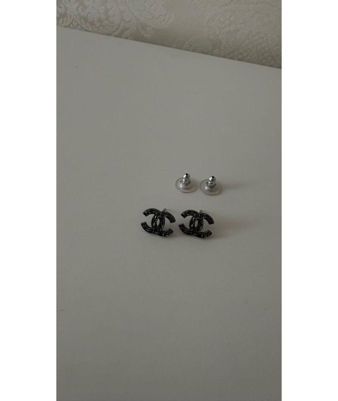 CHANEL Антрацитовые металлические серьги, фото 4