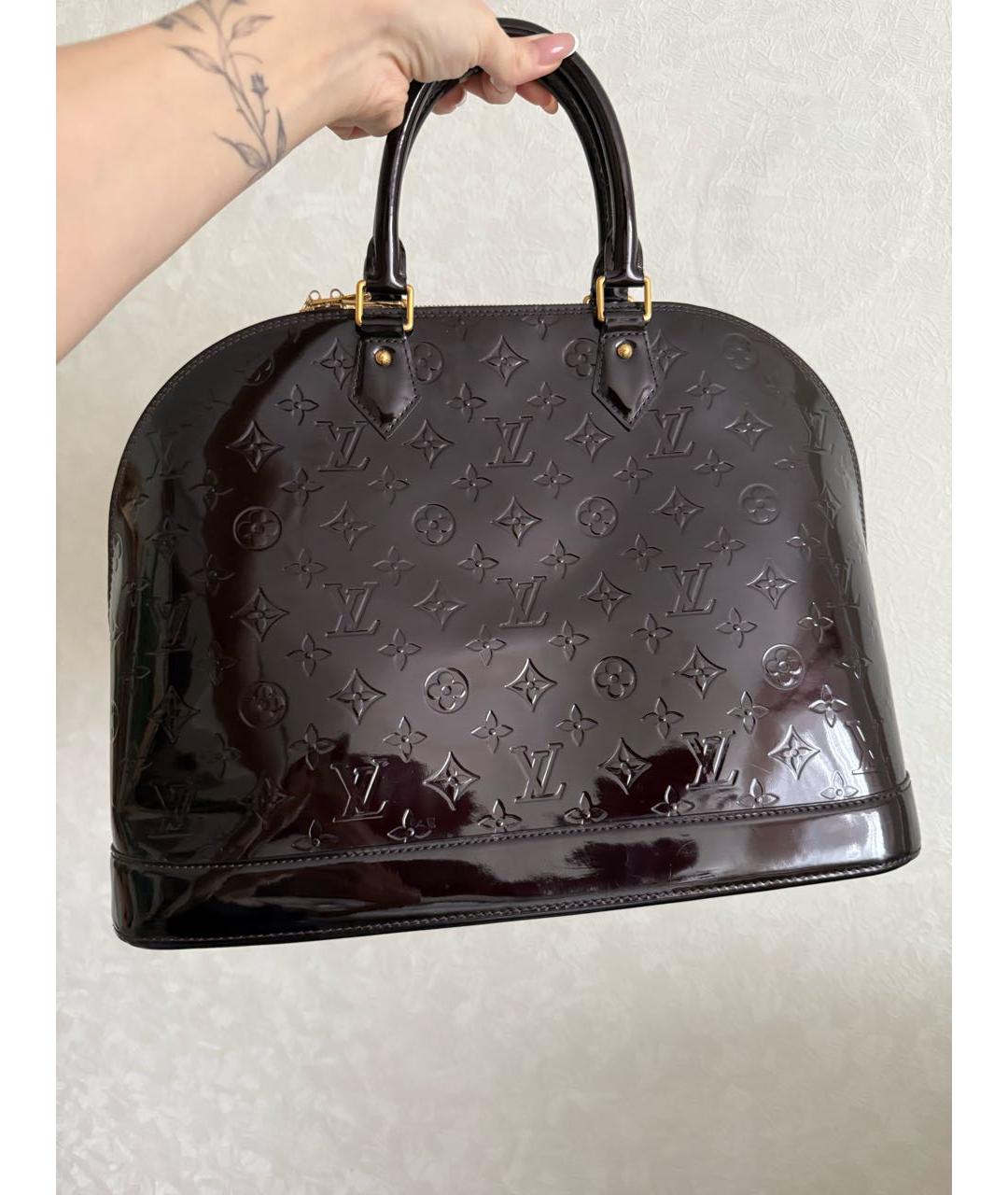 LOUIS VUITTON Бордовая сумка с короткими ручками из лакированной кожи, фото 1