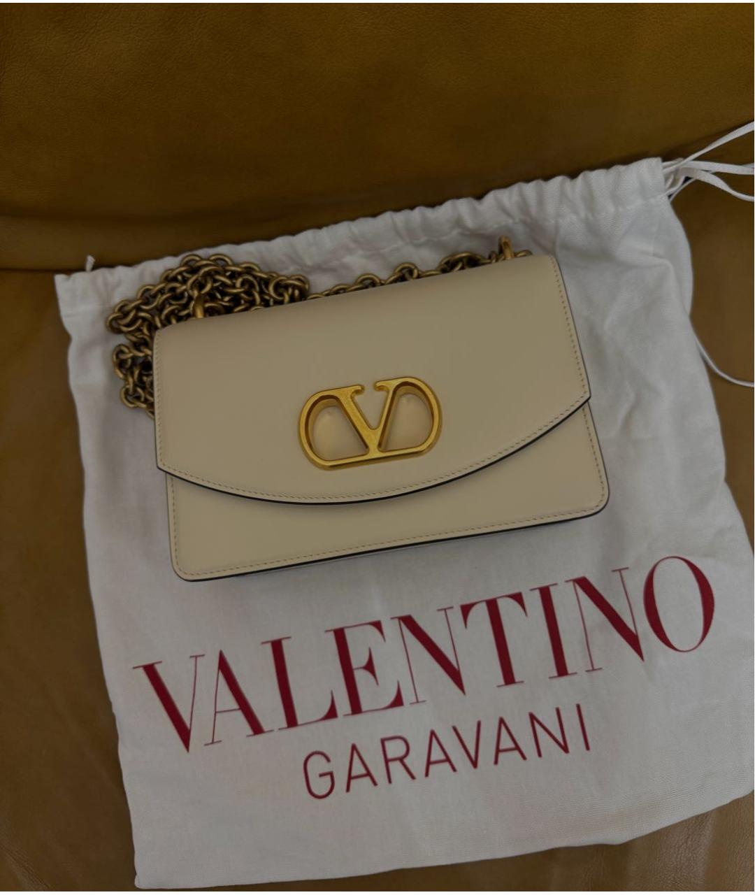 VALENTINO Бежевая кожаная сумка через плечо, фото 2