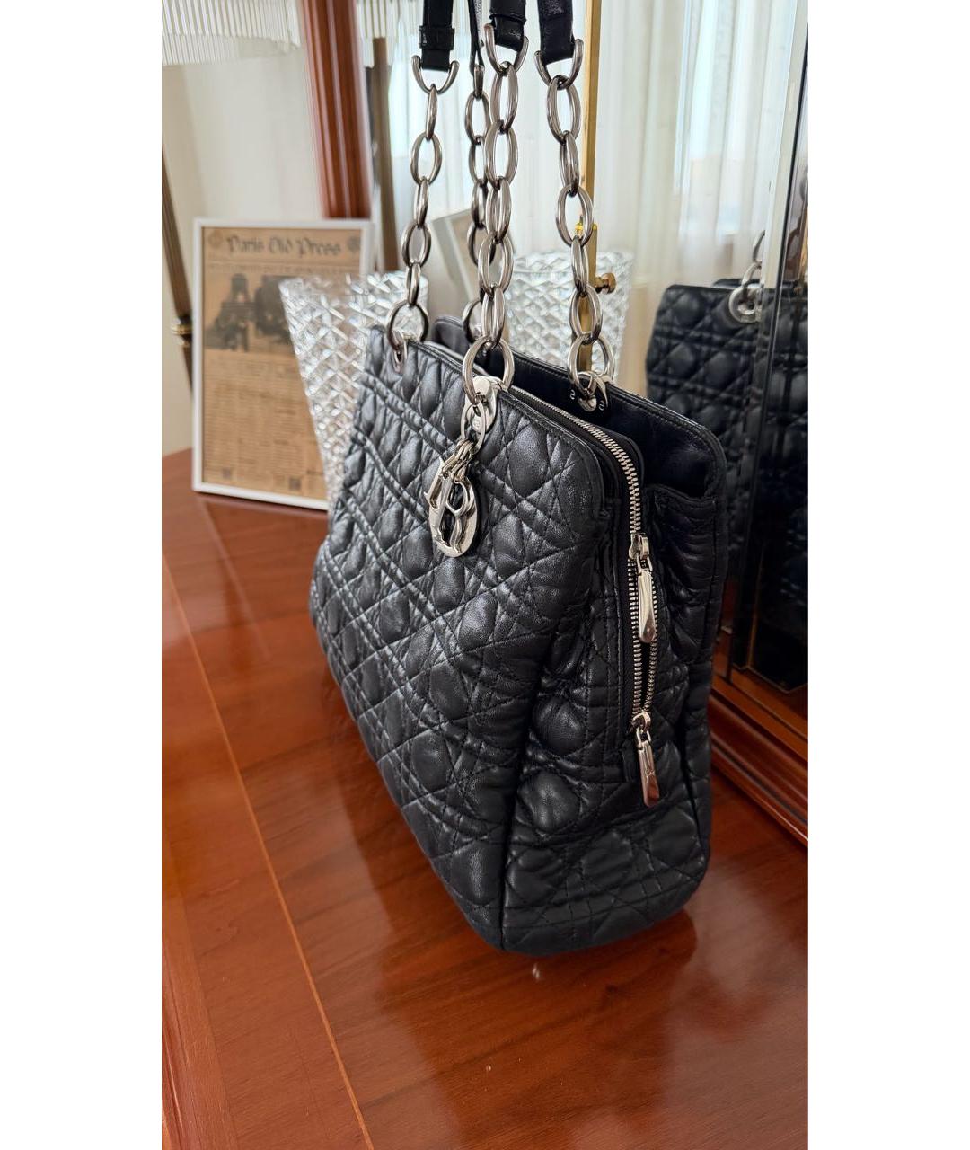 CHRISTIAN DIOR Черная кожаная сумка с короткими ручками, фото 2