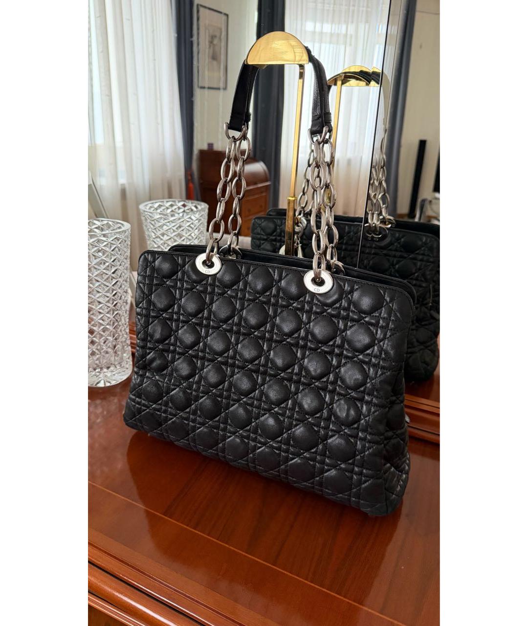 CHRISTIAN DIOR Черная кожаная сумка с короткими ручками, фото 3