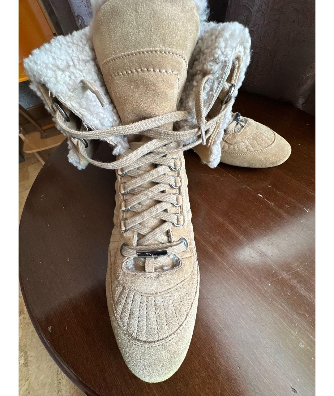 CHRISTIAN DIOR Бежевые замшевые ботинки, фото 4