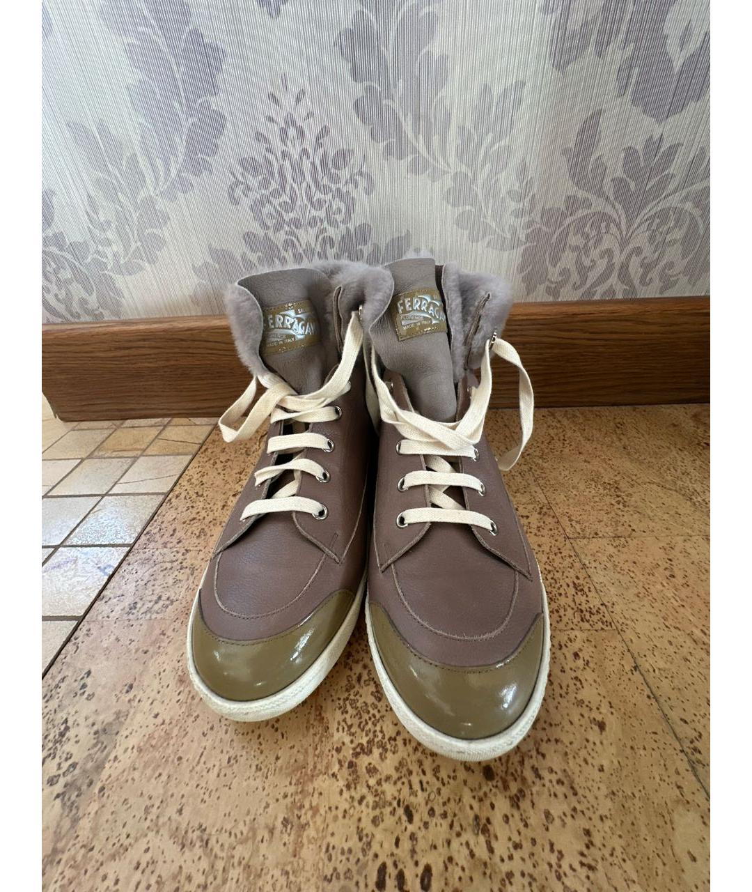 FERRAGAMO Серые кожаные ботинки, фото 2