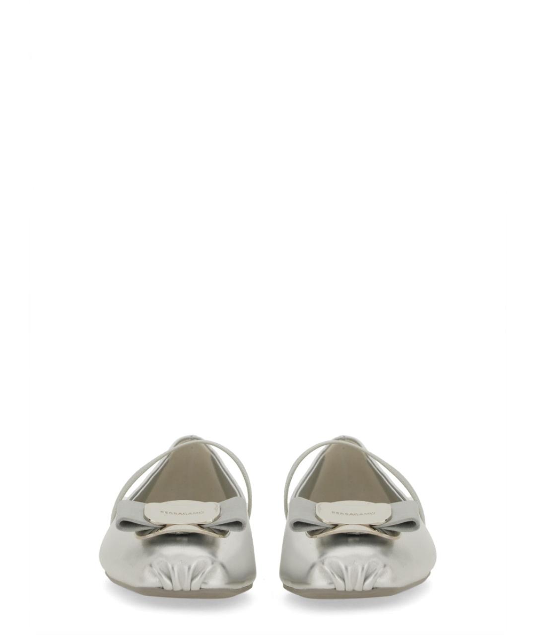 FERRAGAMO Серебряные балетки, фото 4