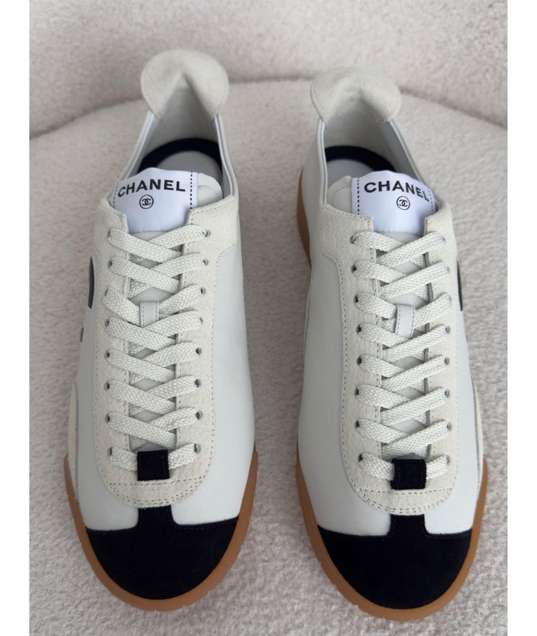 CHANEL Белые кожаные кеды, фото 2