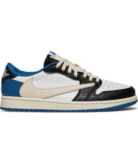 JORDAN Низкие кроссовки / кеды