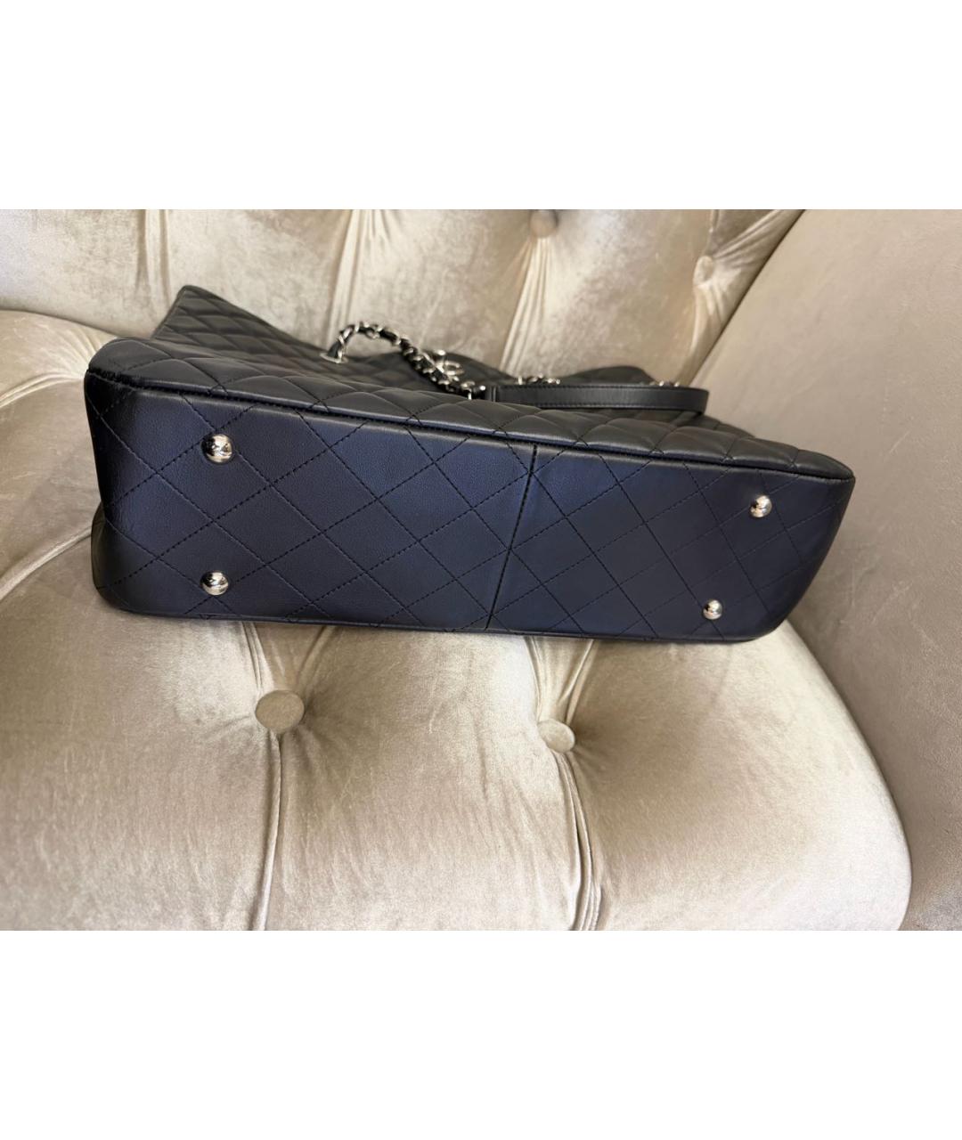 CHANEL Черная кожаная сумка тоут, фото 6