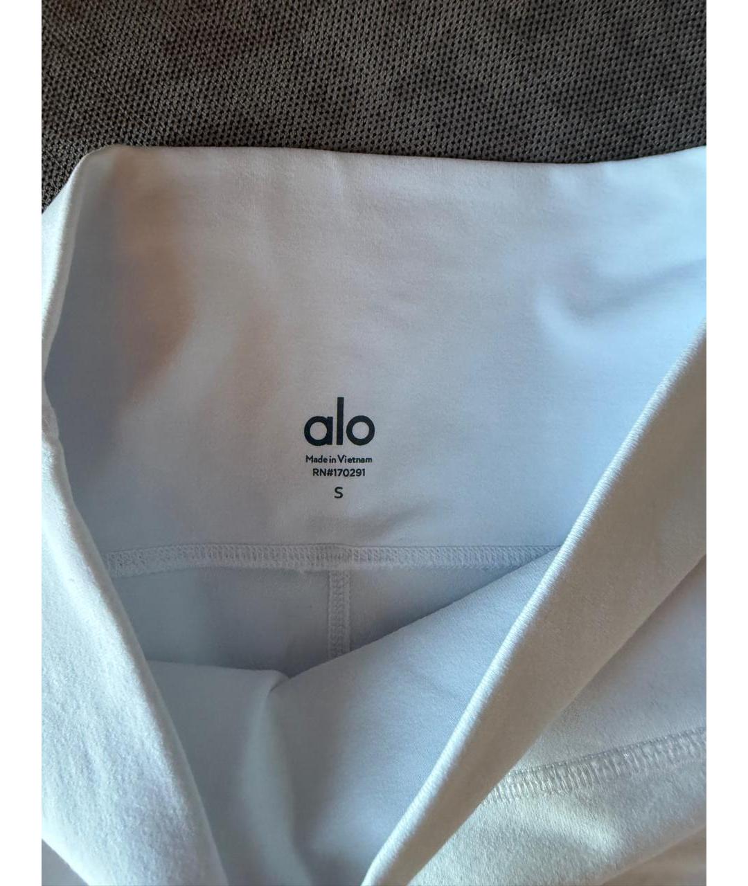 ALO YOGA Белые леггинсы и велосипедки, фото 3