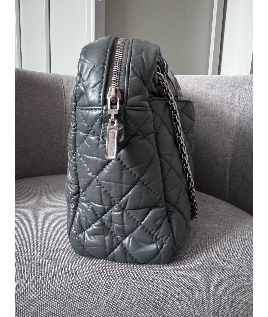 CHANEL Антрацитовая кожаная сумка через плечо, фото 3