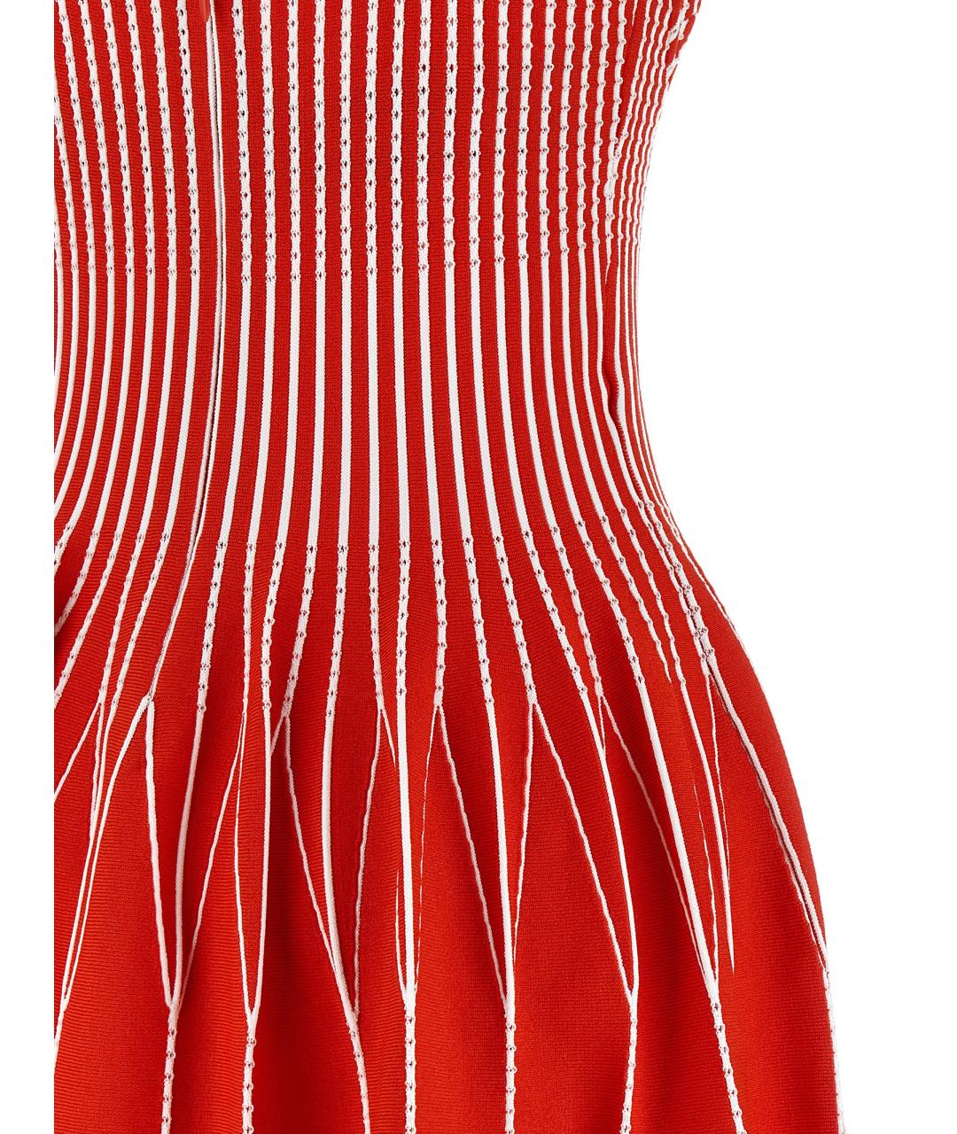 ELISABETTA FRANCHI Красное вискозное коктейльное платье, фото 4