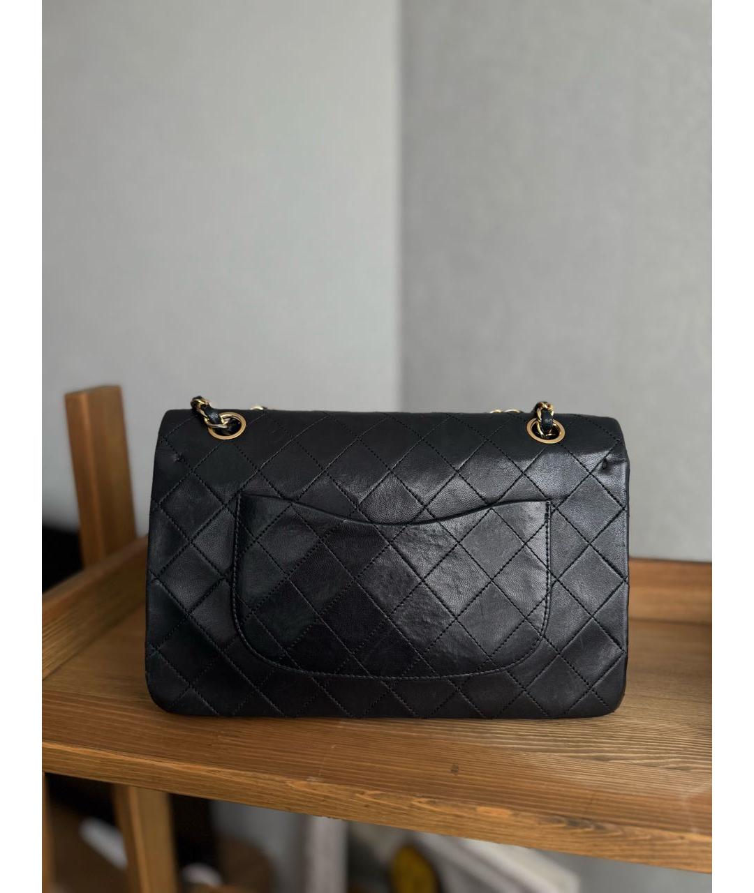 CHANEL Черная кожаная сумка через плечо, фото 3