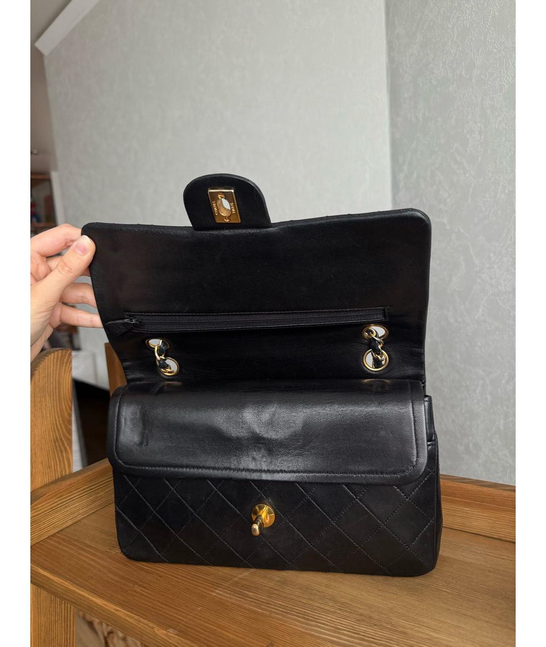 CHANEL Черная кожаная сумка через плечо, фото 8