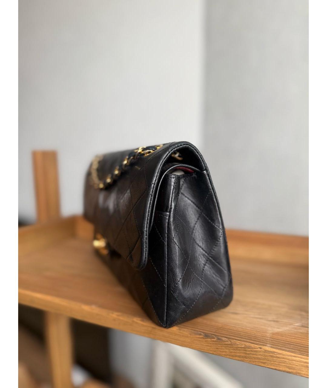 CHANEL Черная кожаная сумка через плечо, фото 2