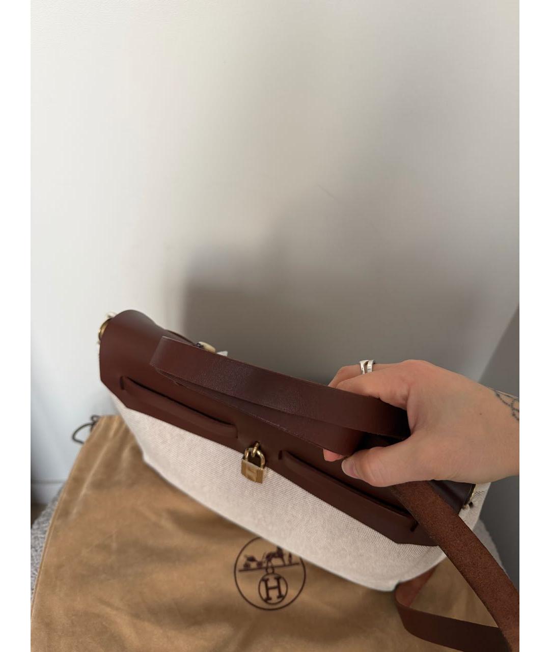 HERMES Бежевая кожаная сумка через плечо, фото 6