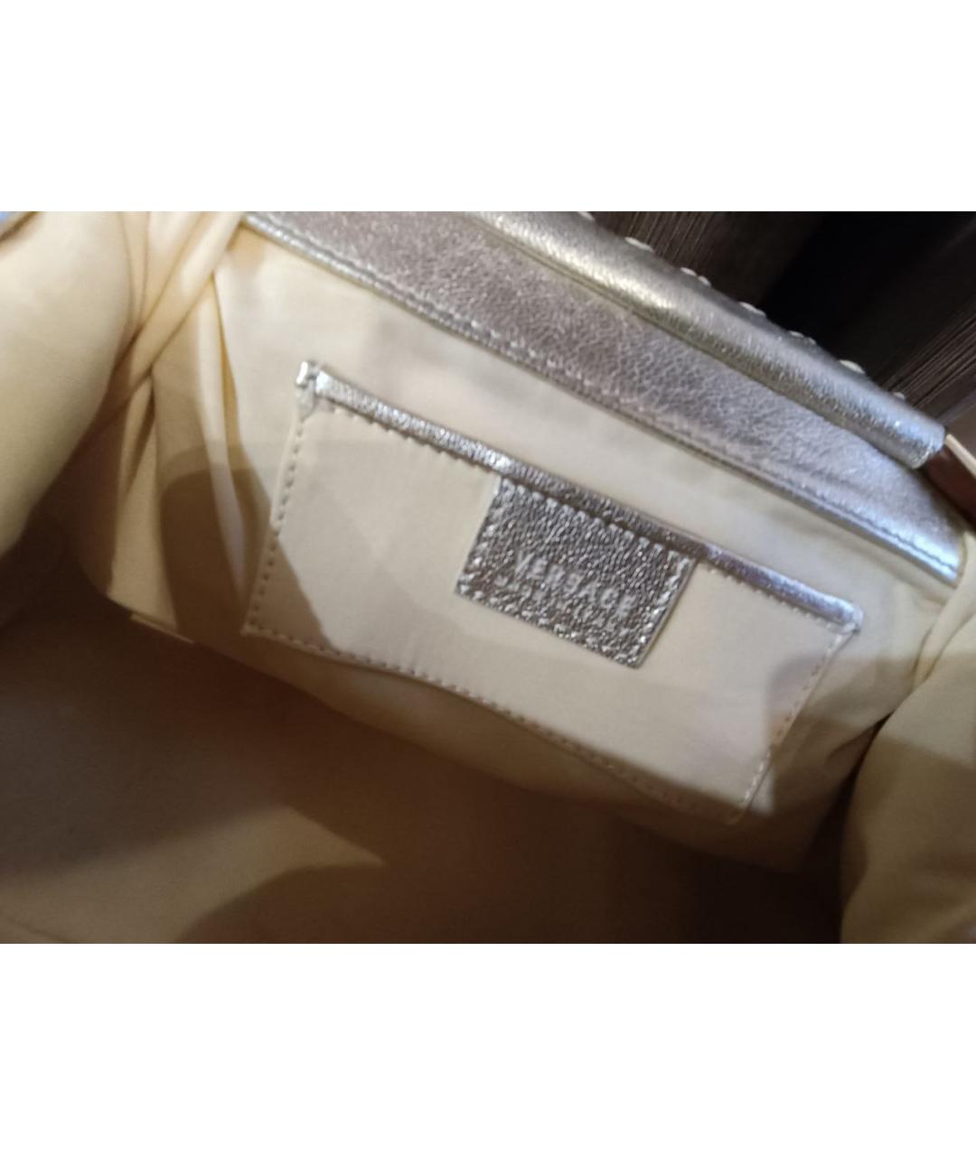 VERSACE Золотая кожаная сумка с короткими ручками, фото 5