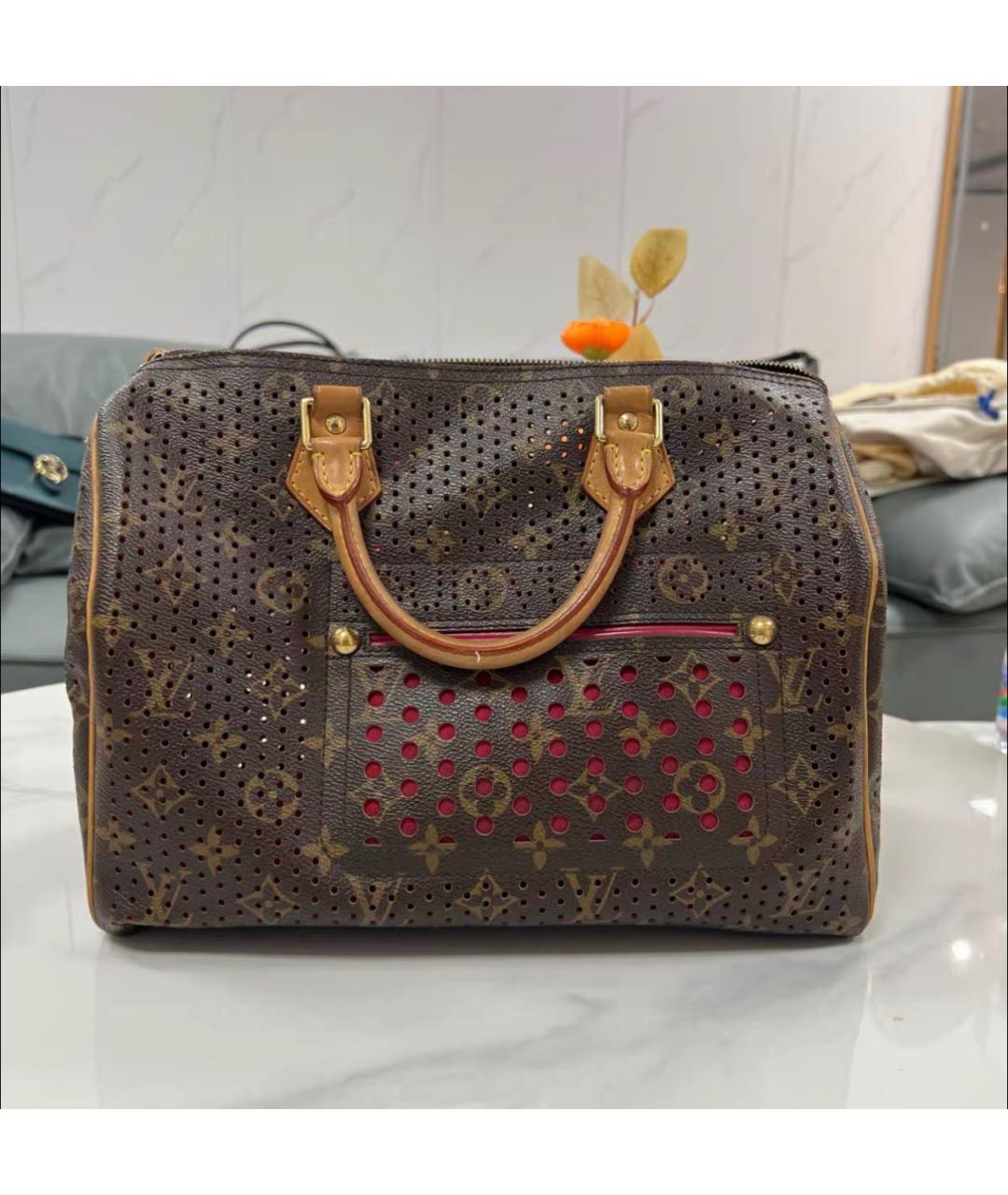 LOUIS VUITTON Кожаная сумка с короткими ручками, фото 2
