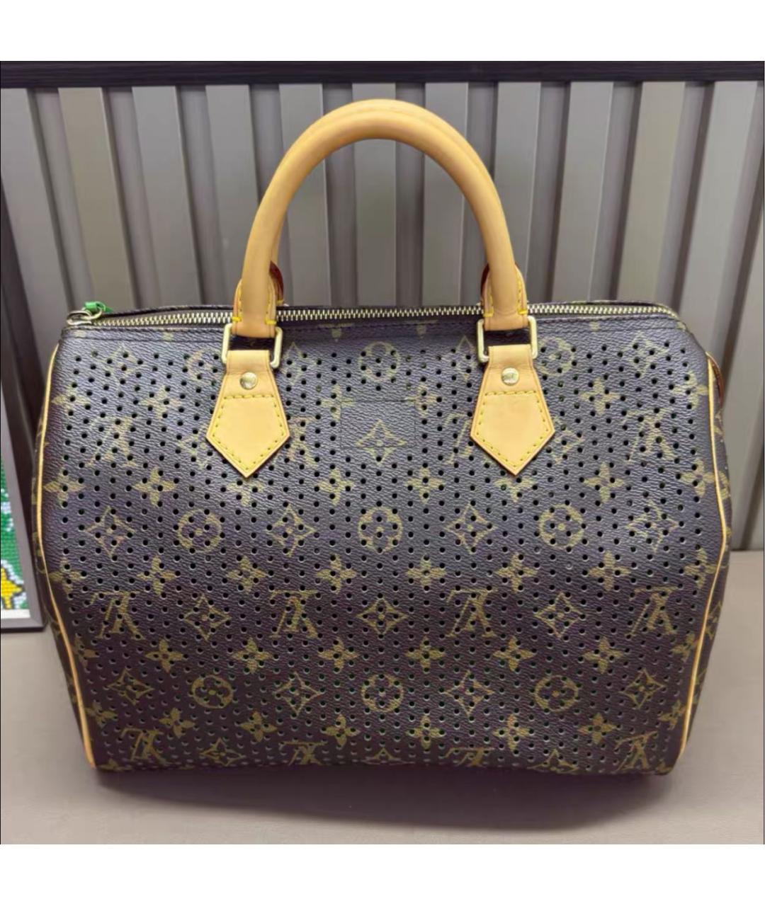 LOUIS VUITTON Кожаная сумка с короткими ручками, фото 3