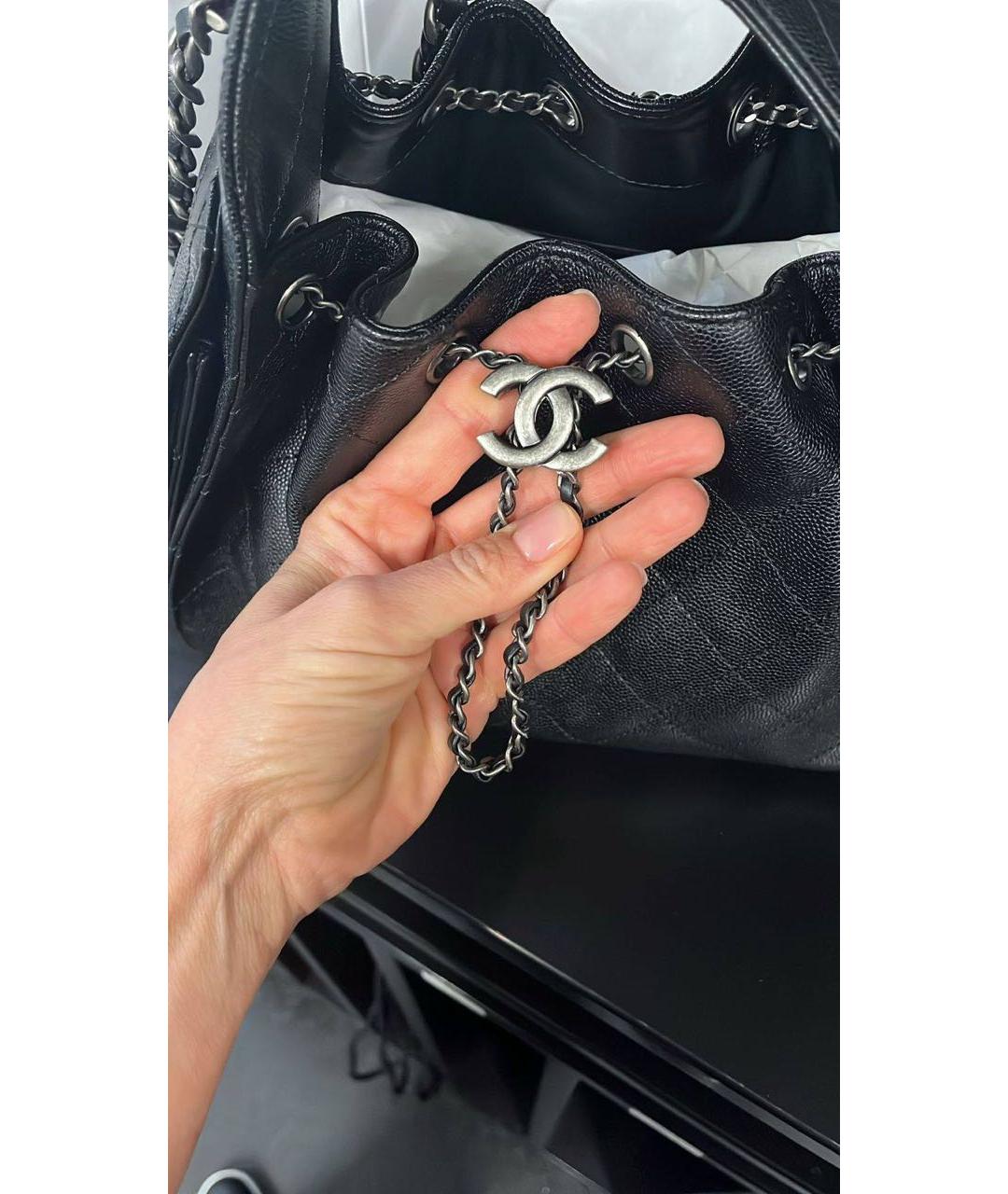 CHANEL Черная кожаная сумка тоут, фото 2