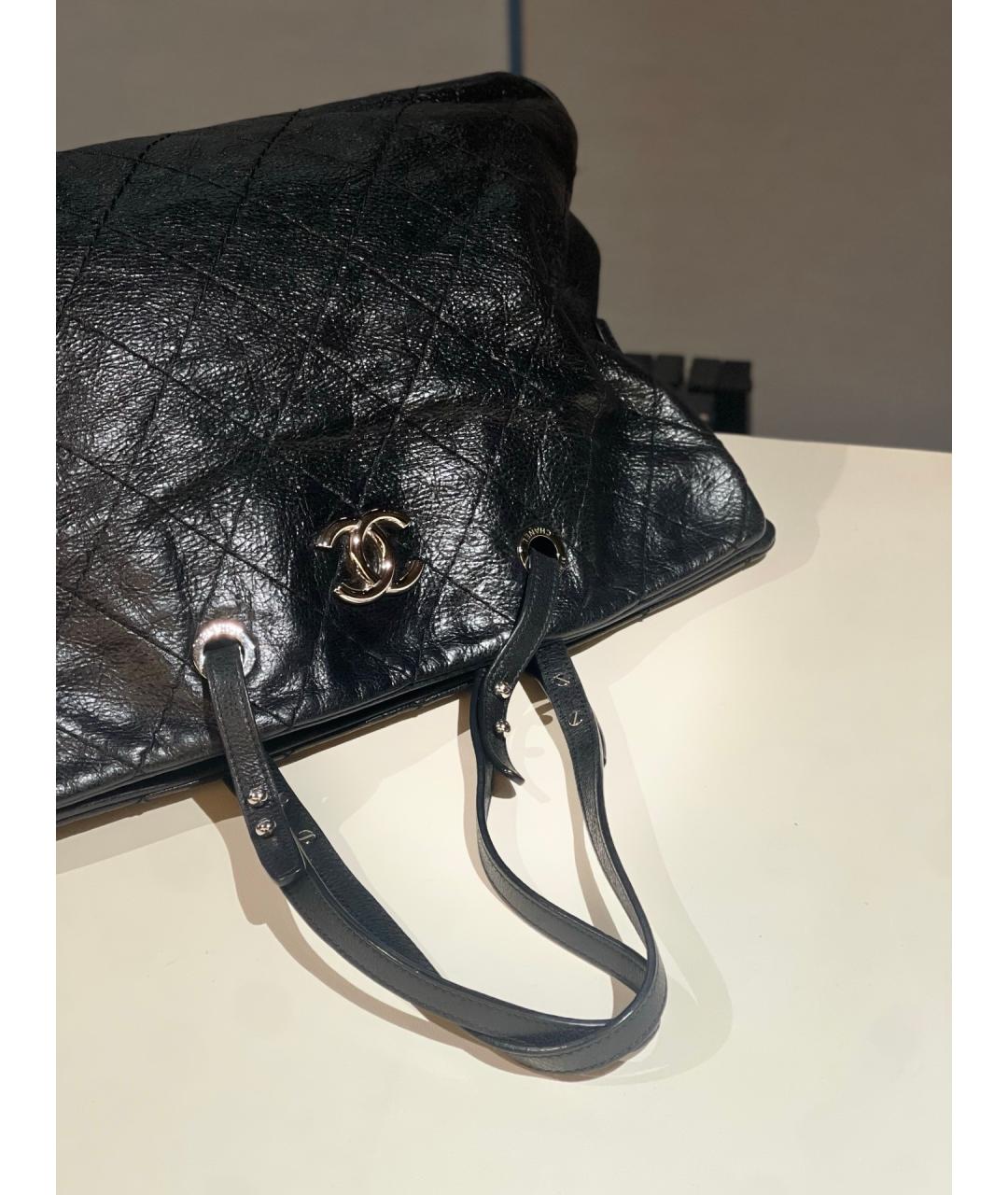 CHANEL Черная кожаная сумка тоут, фото 6