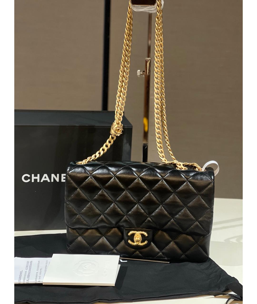 CHANEL Черная кожаная сумка через плечо, фото 2